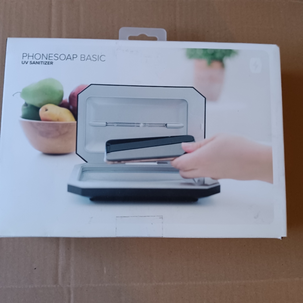 Phone Soap Basic 360 UV-light sanitizer for cell phone